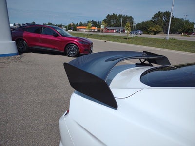 2020 Ford Mustang Shelby GT500 Carbon Fiber Track Package