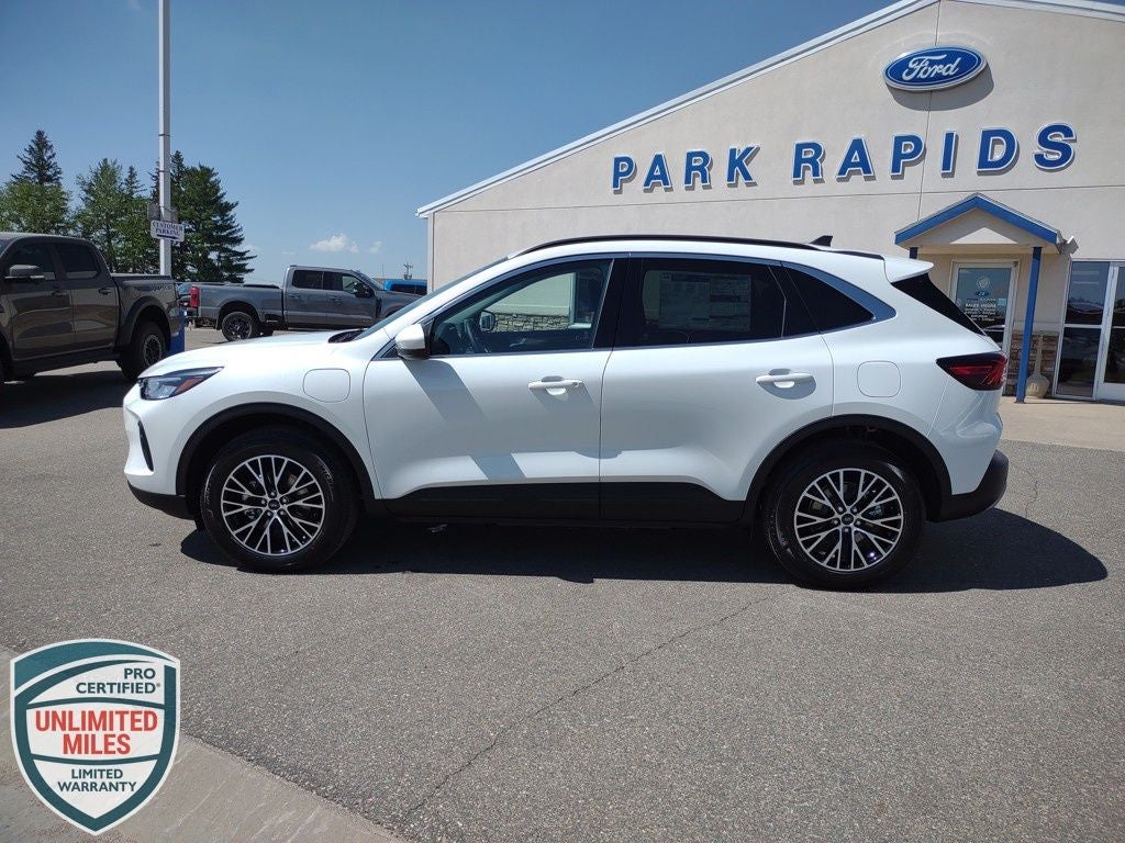 2025 Ford Escape Plug-In Hybrid Base