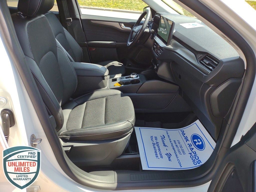 2025 Ford Escape Plug-In Hybrid Base