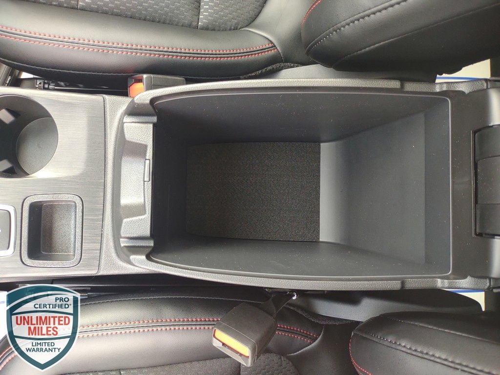 2025 Ford Escape Hybrid ST-Line Select