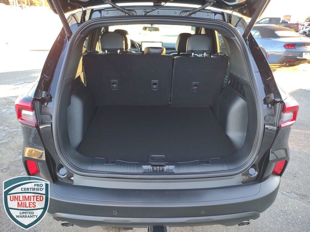 2026 Ford Escape Hybrid ST-Line Select