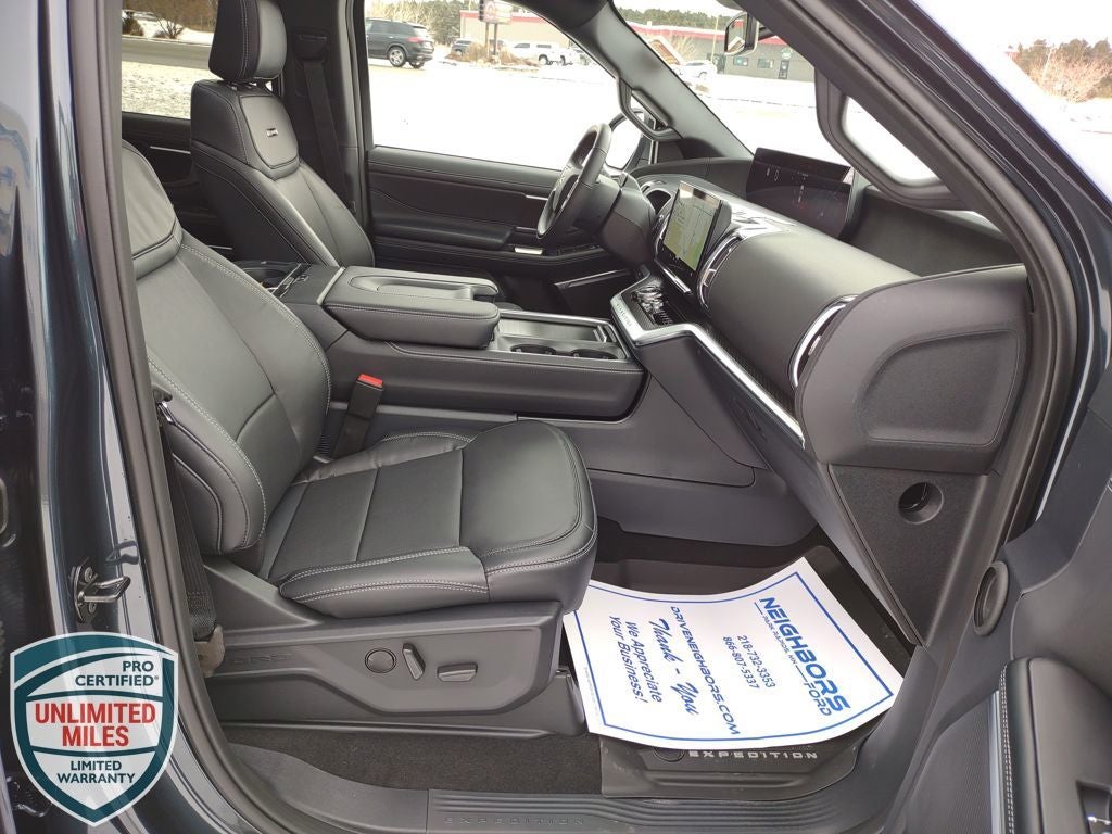 2025 Ford Expedition Max Platinum