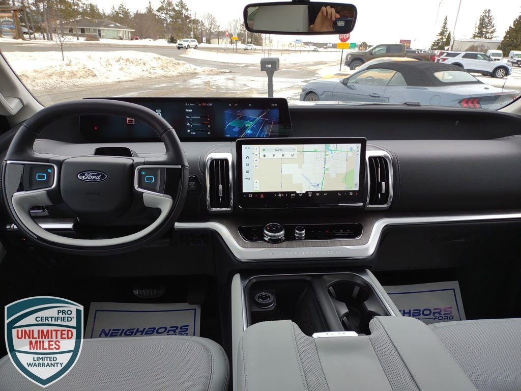 2025 Ford Expedition Max Platinum