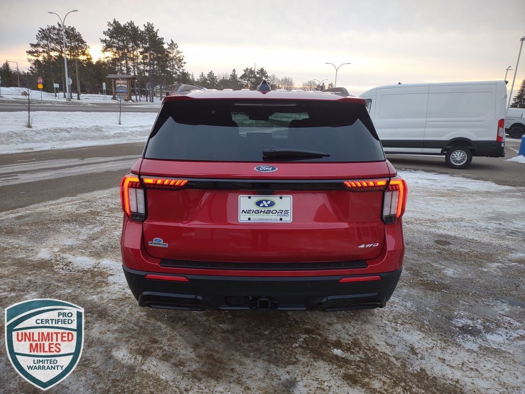 2026 Ford Explorer ST-Line