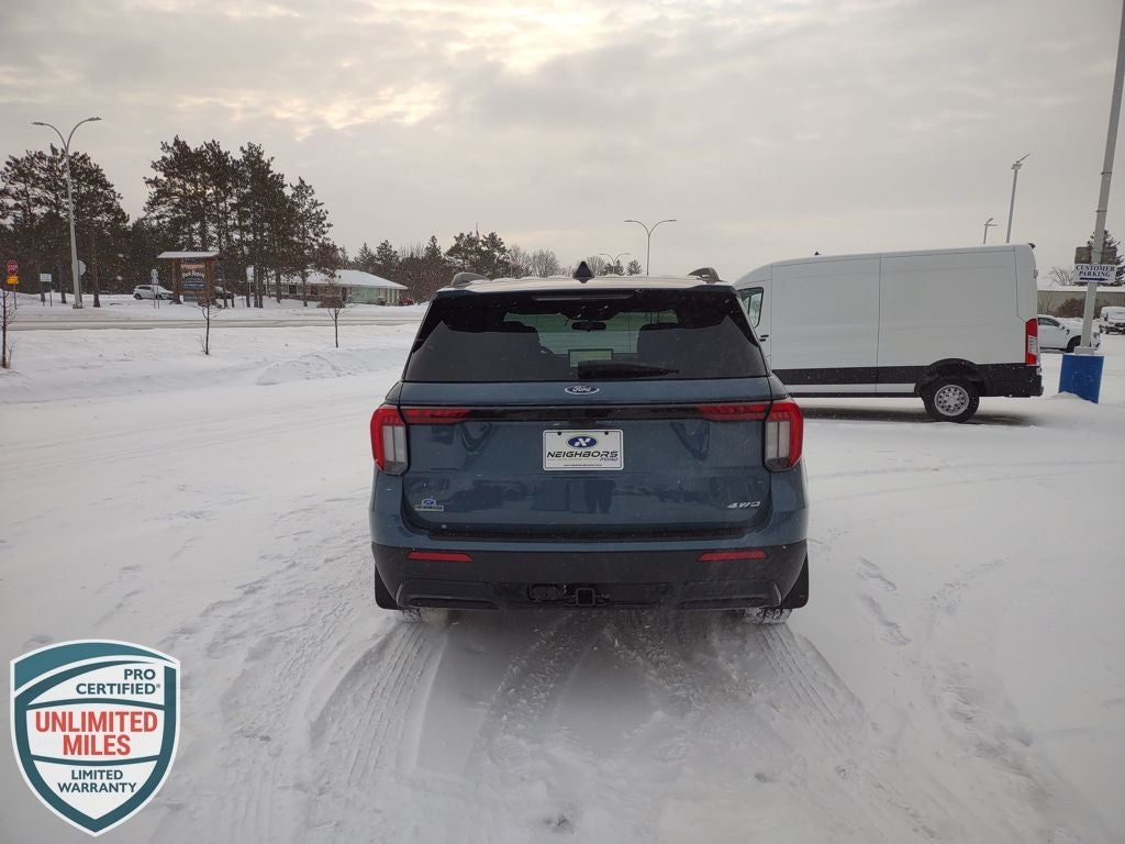 2026 Ford Explorer ST-Line