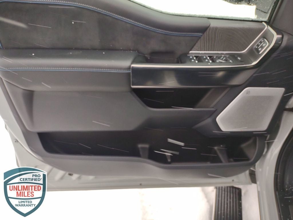 2025 Ford F-350SD Platinum