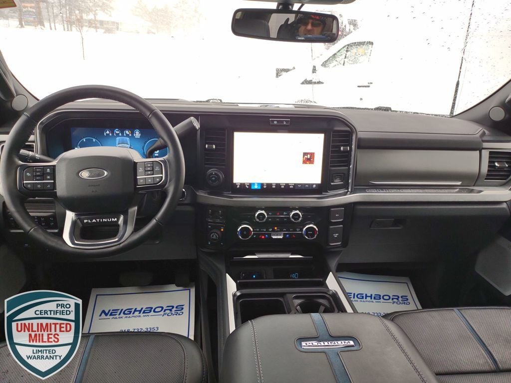 2025 Ford F-350SD Platinum