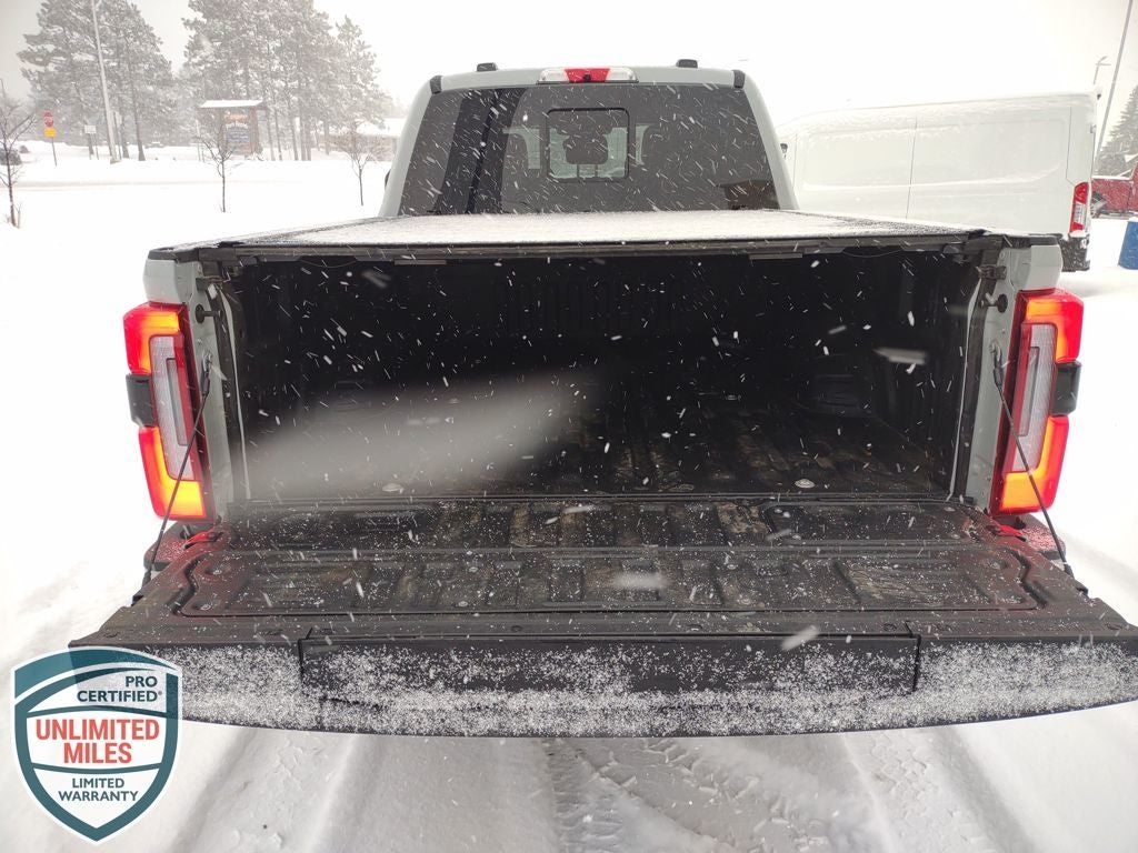 2025 Ford F-350SD Platinum