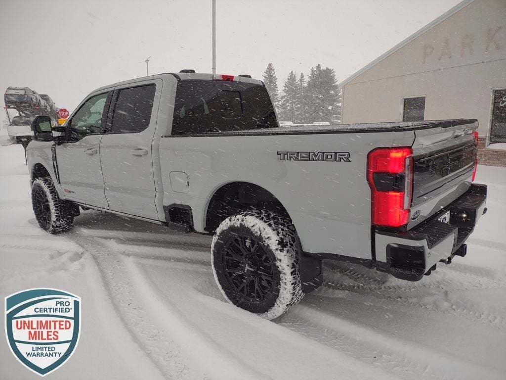 2025 Ford F-350SD Platinum