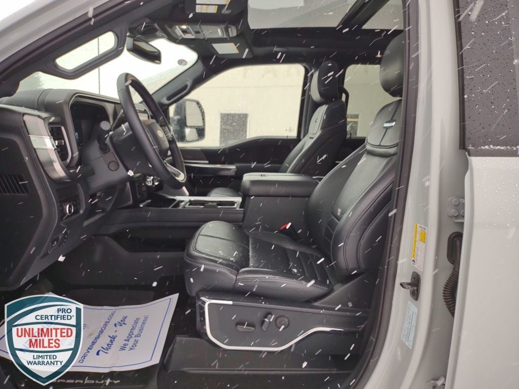 2025 Ford F-350SD Platinum