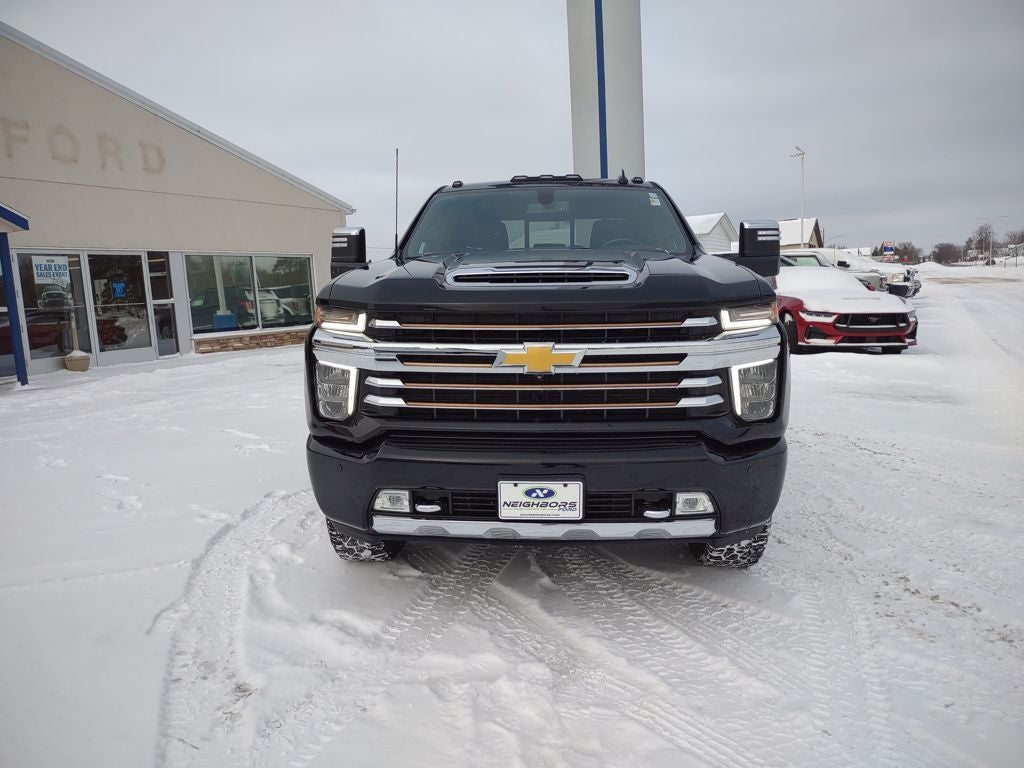 2022 Chevrolet Silverado 3500HD High Country