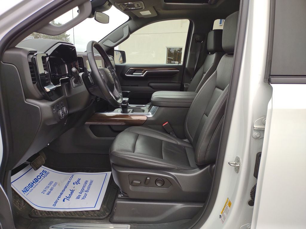 2024 Chevrolet Silverado 1500 RST - Photo 9