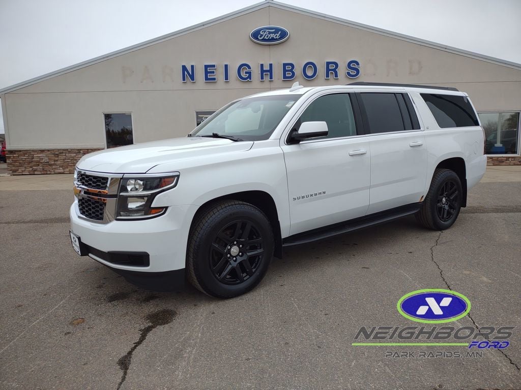 2017 Chevrolet Suburban LT