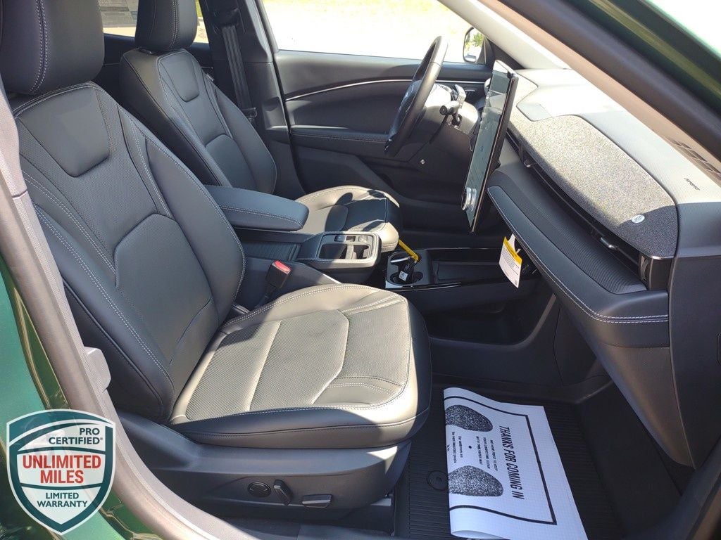 2025 Ford Mustang Mach-E Premium