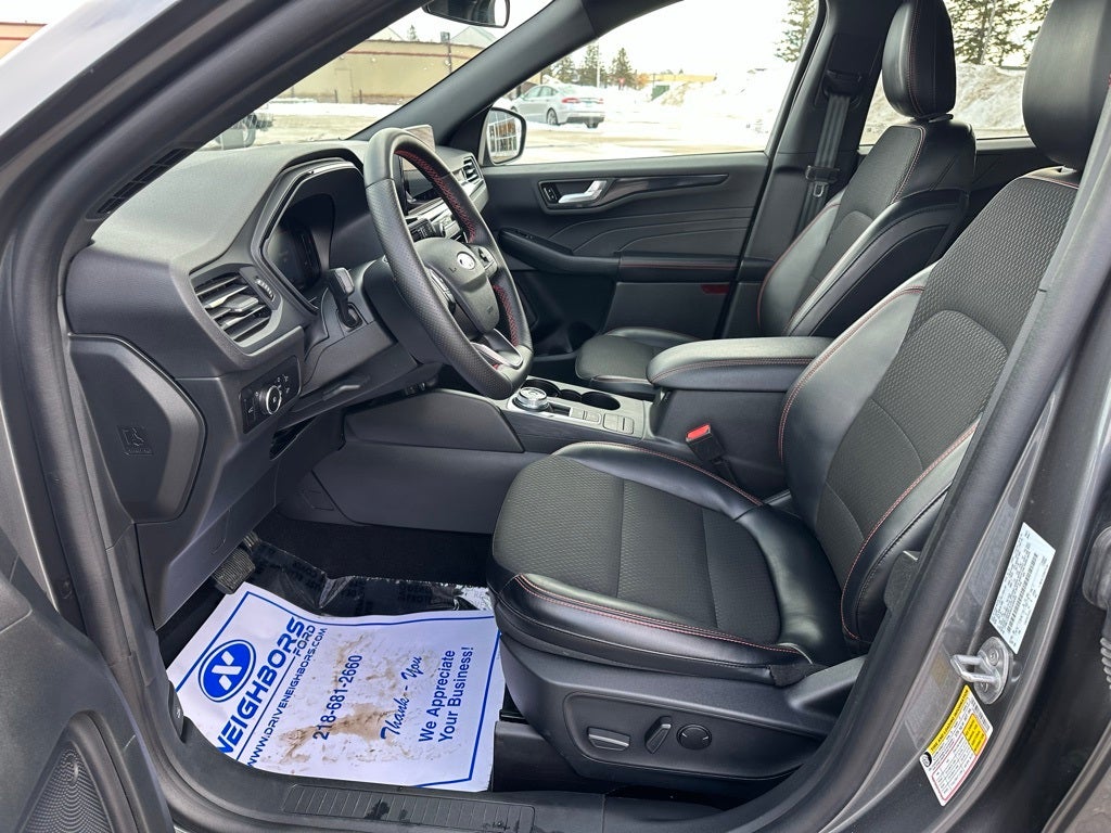 2025 Ford Escape ST-Line Select