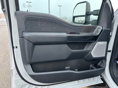 2026 Ford F-350SD Platinum