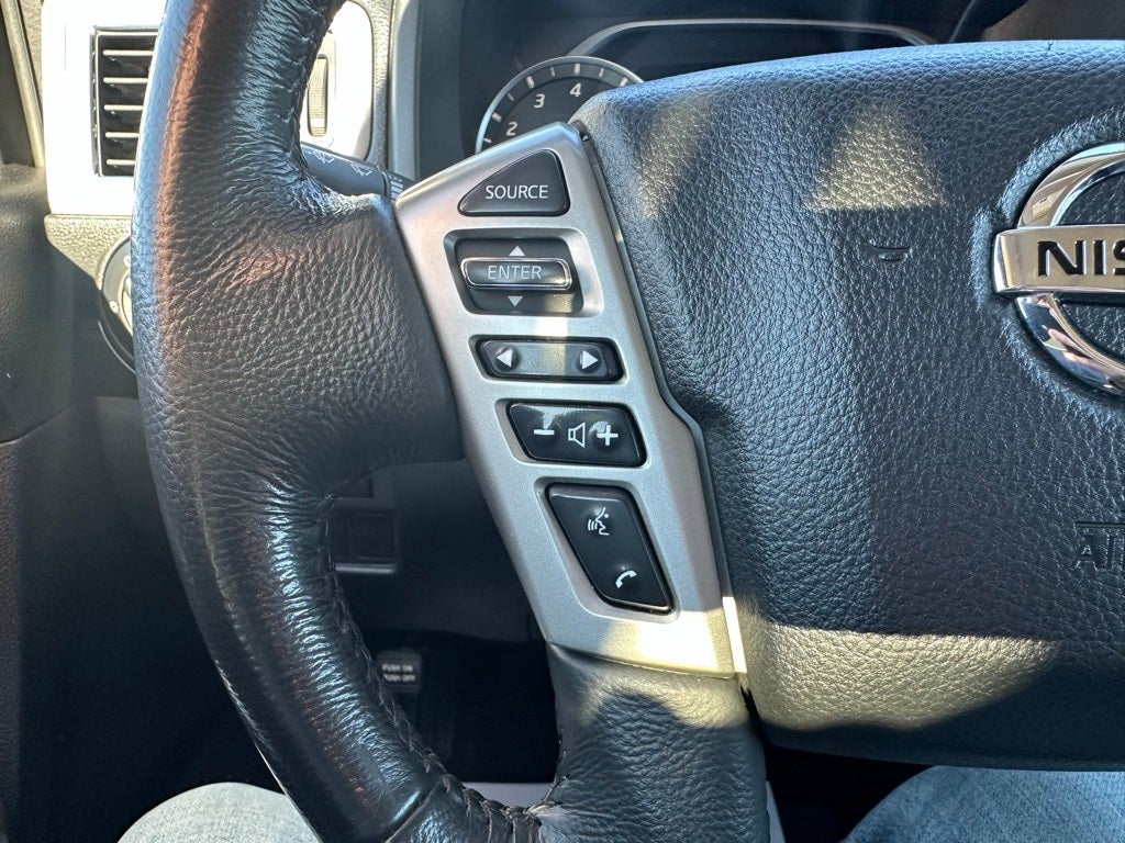 2020 Nissan Titan SV